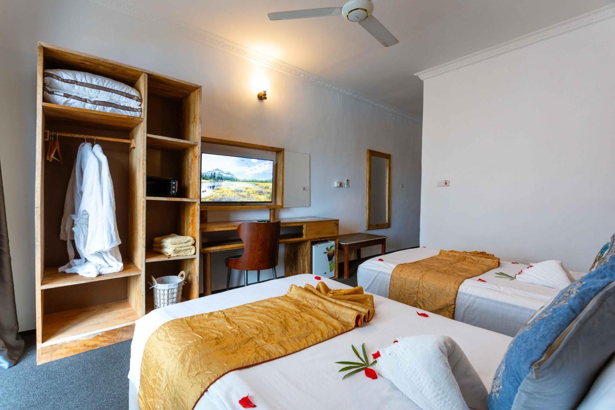 Canary Hotel & Spa นูงวี ภายนอก รูปภาพ