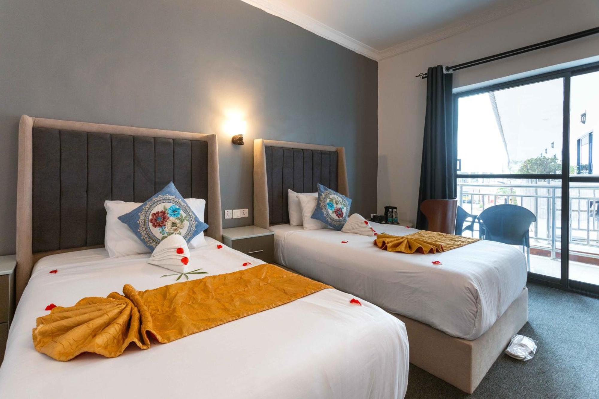 Canary Hotel & Spa นูงวี ภายนอก รูปภาพ